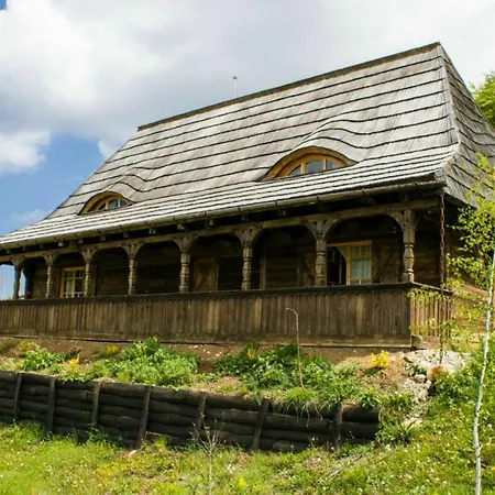 Raven's Nest 3* Sălciua de Jos